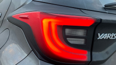 Toyota Yaris 1.5 Hybrid Design 5dr CVT Hybrid Hatchback